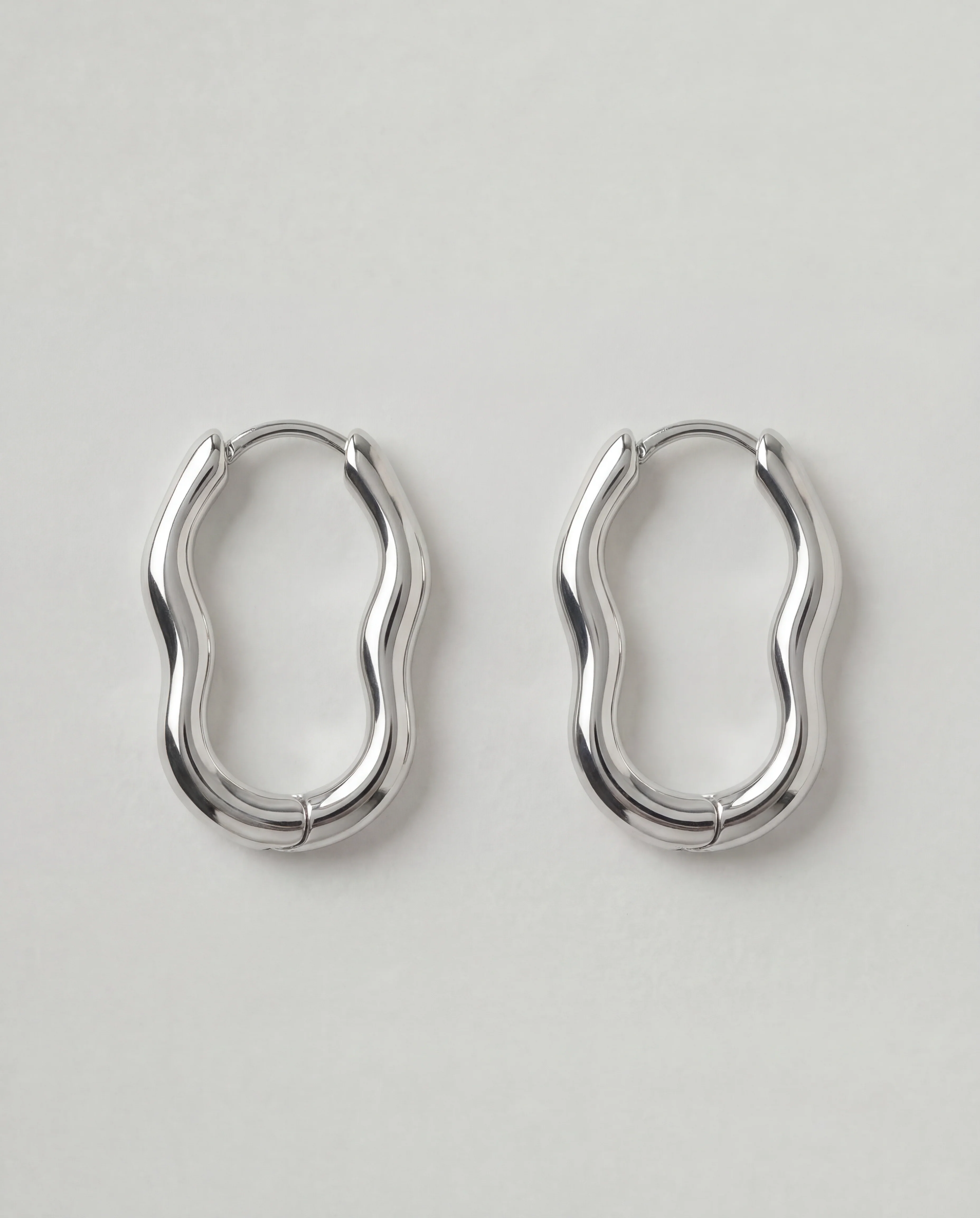 June Earrings - Image 3